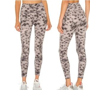 Varley Let’s Go High Rise Legging in Concrete Leaf 25”